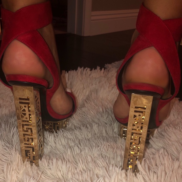 Special edition VERSACE Greek suede pump heels - Picture 3 of 7